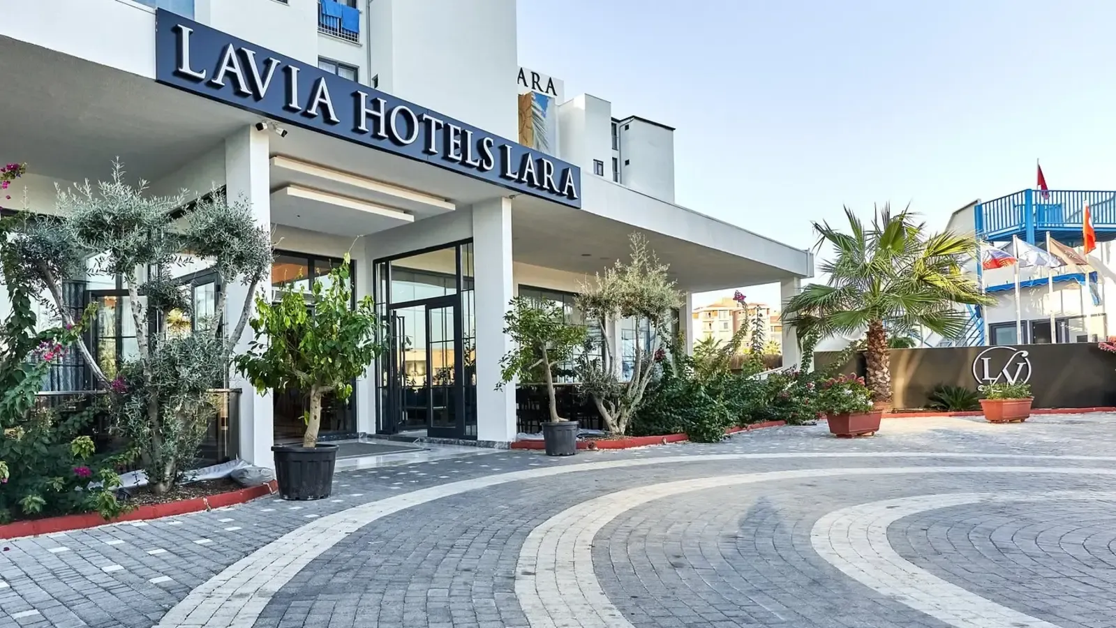 lavia-hotels-lara-transfer.webp